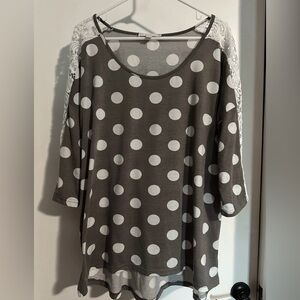 Suzanne Betro Grey and White Lace Polka Dot Top 1X3/4 length sleeves